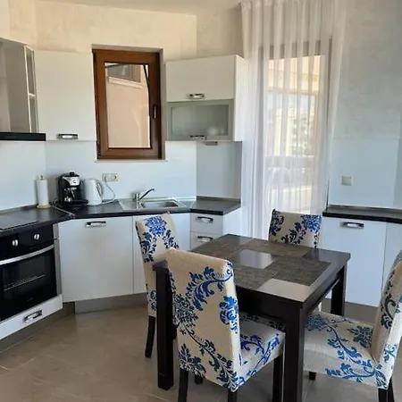 Apartment с изглед към морето в ла мер